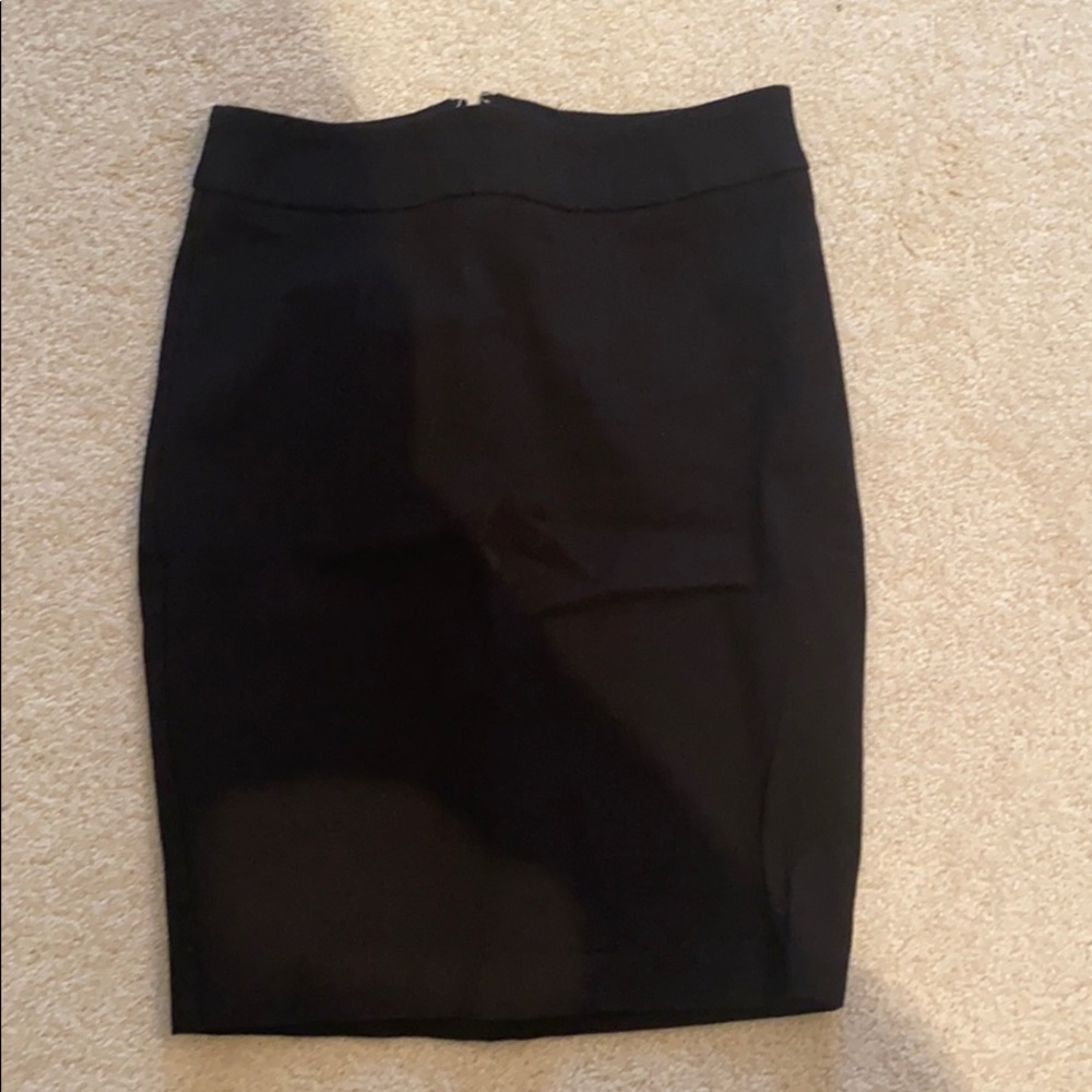 ⭐️ 2 for 10 ⭐️ pencil skirt